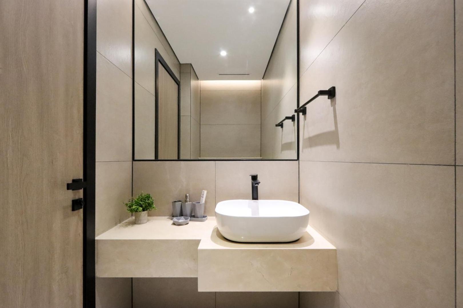 Apartment Livbnb-stylish And Spacious 1br With Private Balcony