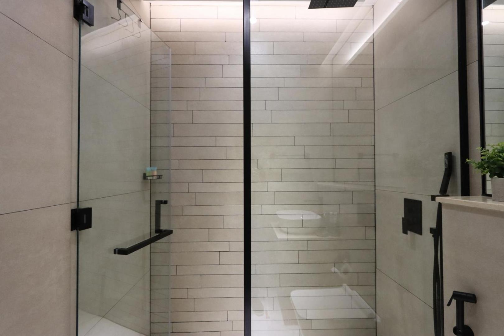 Livbnb-stylish And Spacious 1br With Private Balcony Apartment Dubai
