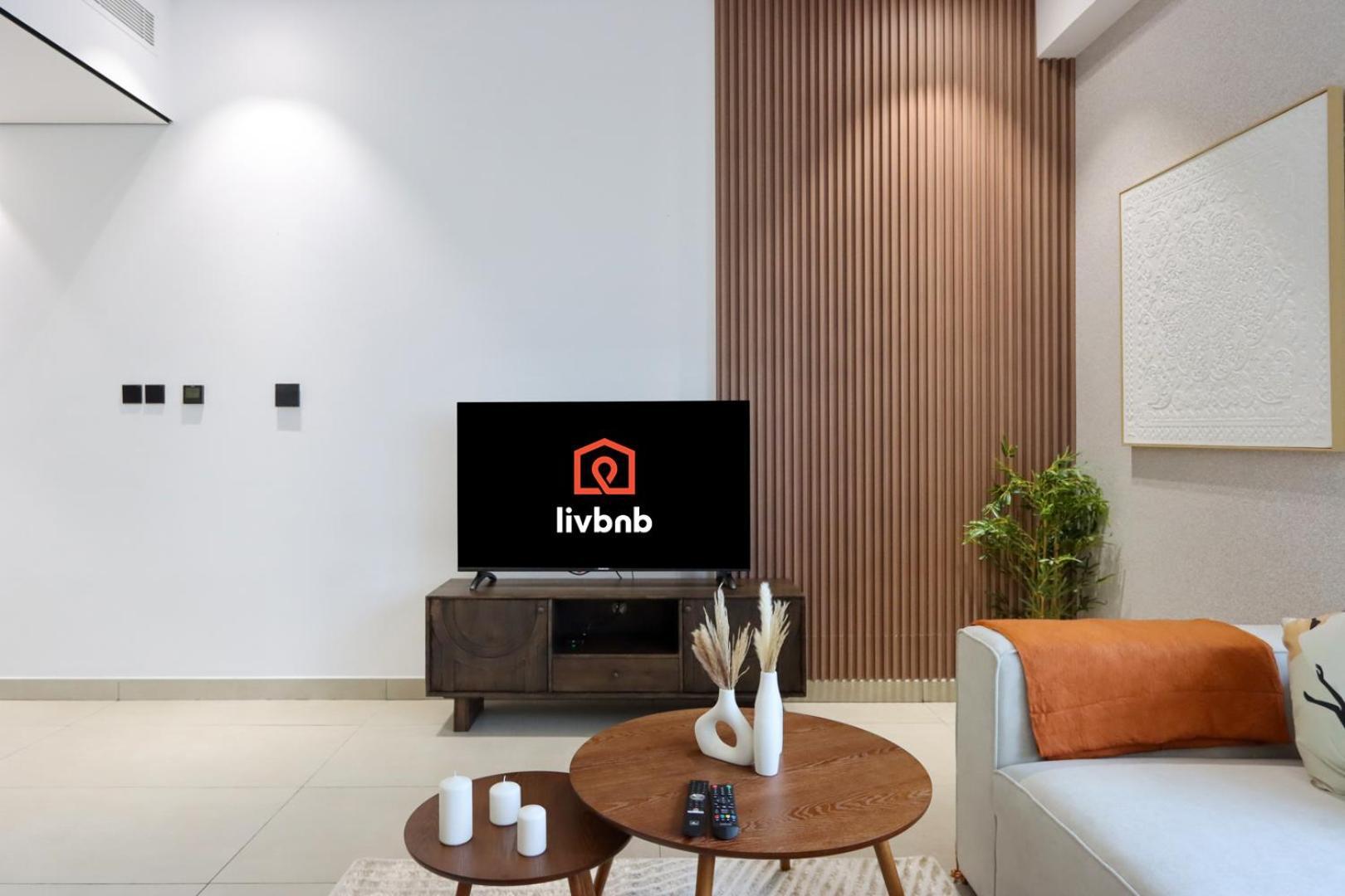 Livbnb-stylish And Spacious 1br With Private Balcony *