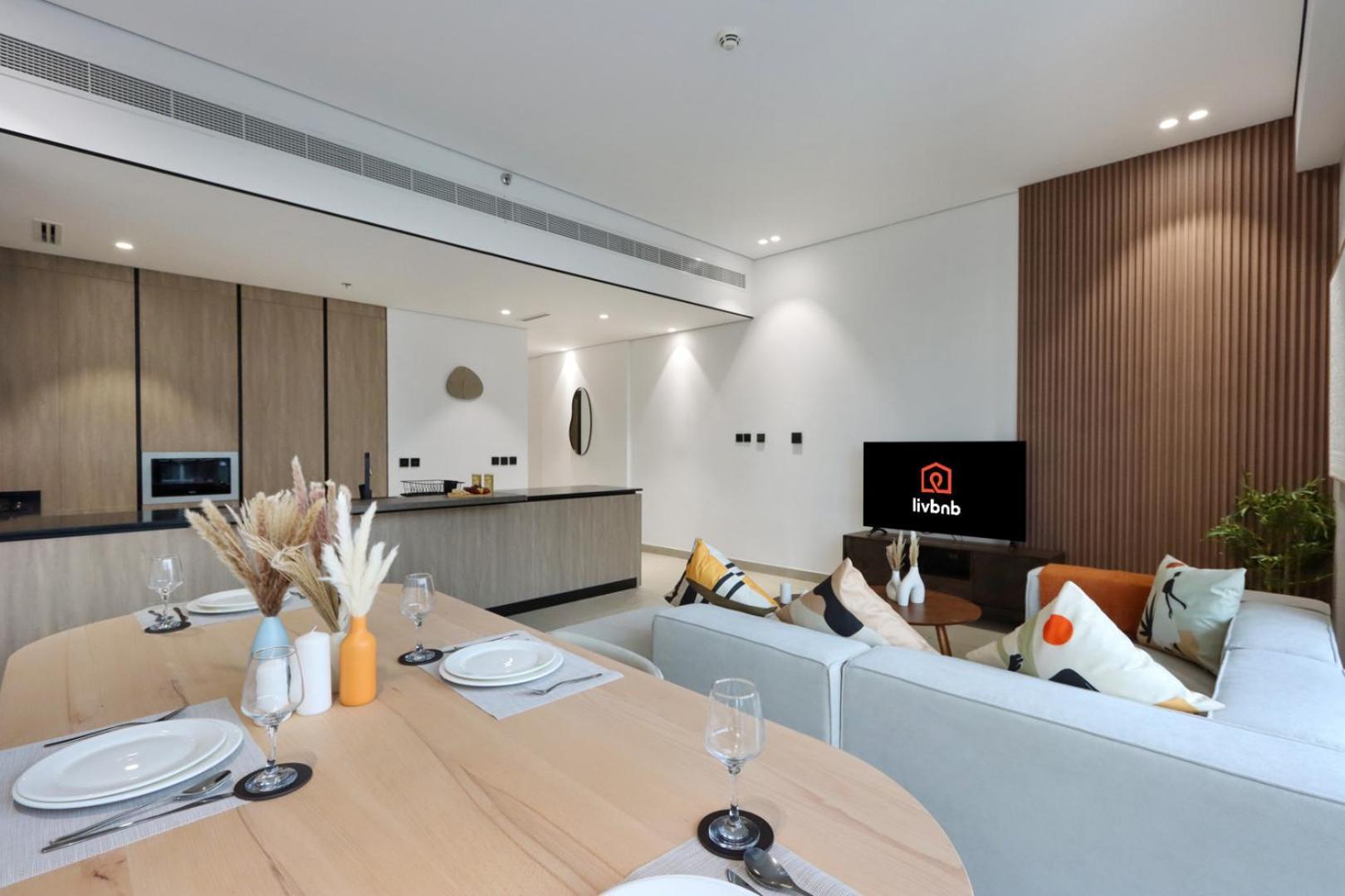 Livbnb-stylish And Spacious 1br With Private Balcony * Dubai