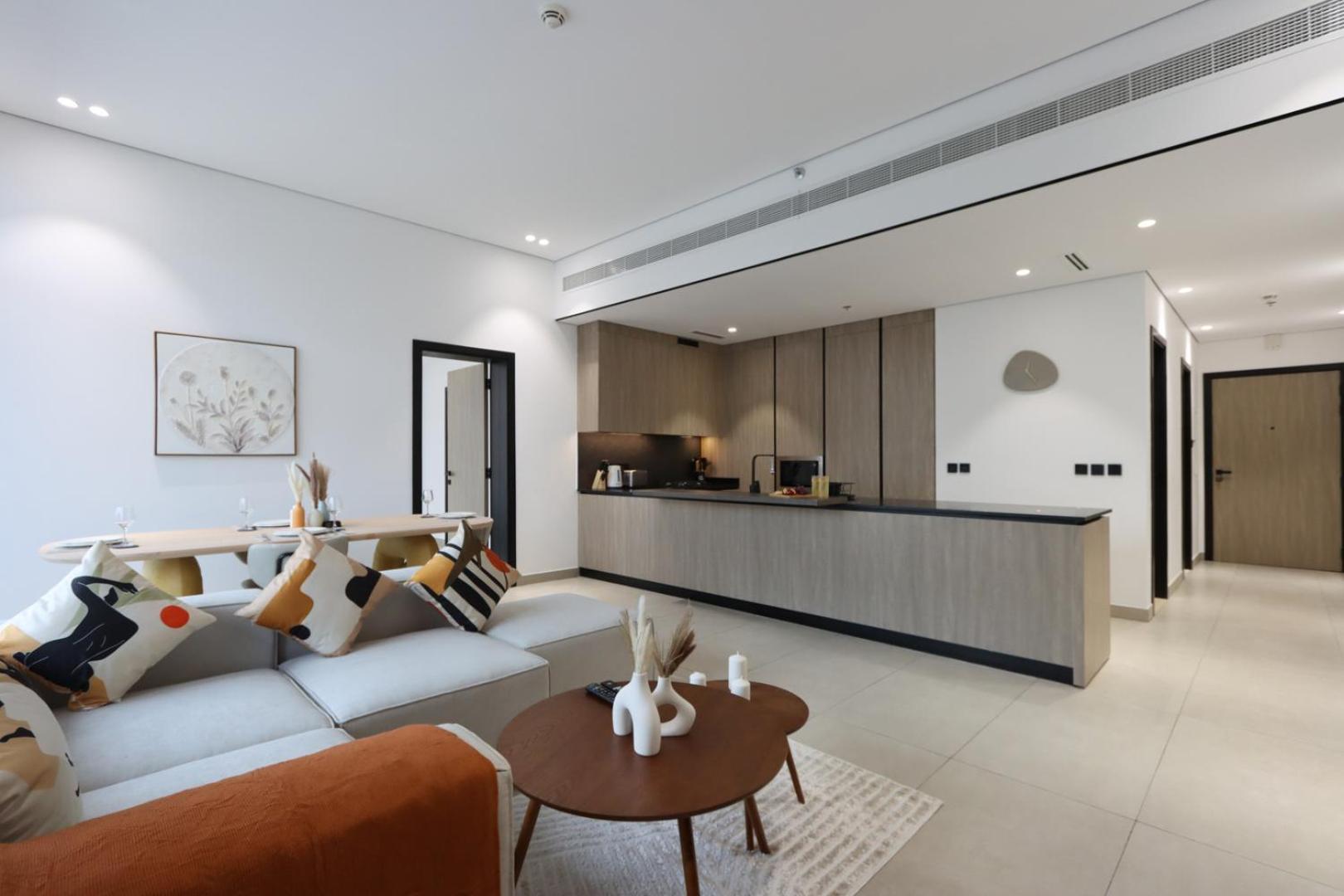 Livbnb-stylish And Spacious 1br With Private Balcony Apartment Dubai