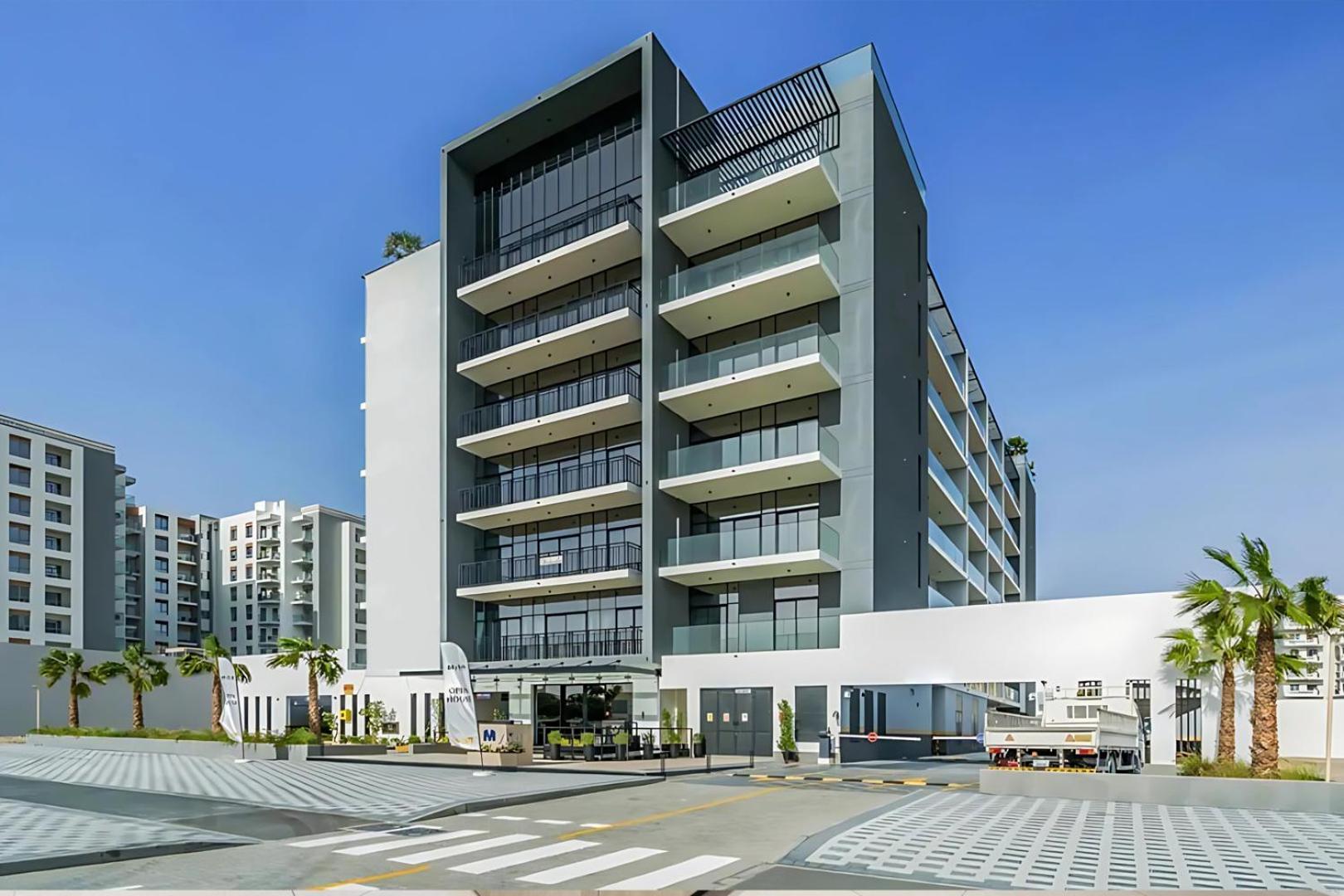 Livbnb-stylish And Spacious 1br With Private Balcony *